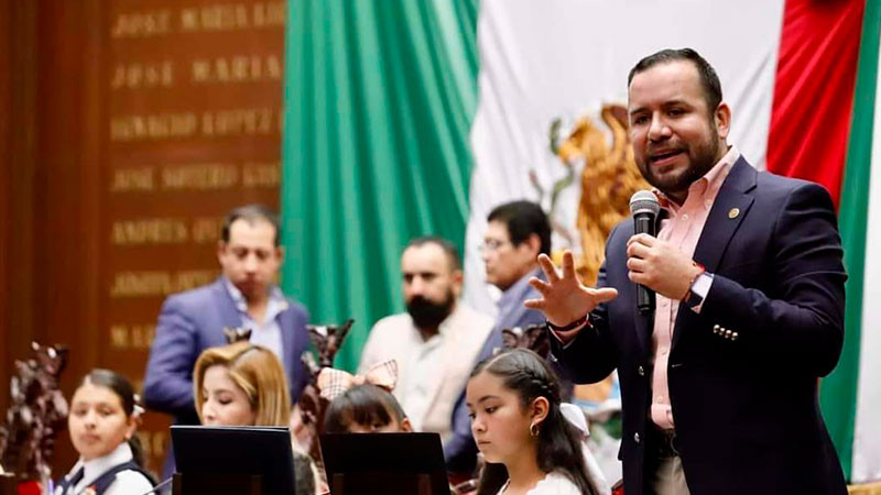 Congreso de Michoacán debe ser espacio abierto a la niñez: Reyes Galindo 