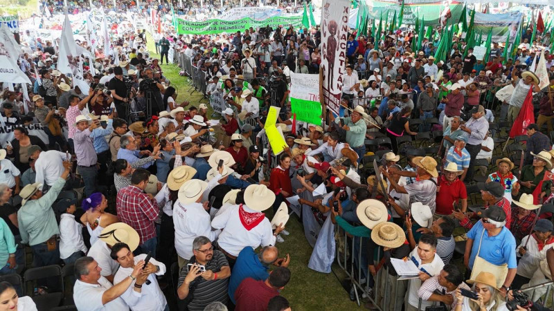 Claudia Sheinbaum firma acuerdo por la soberanía alimentaria en Morelos 