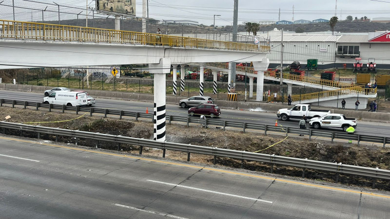 Hombre pierde la vida al ser atropellado en la autopista federal 57 