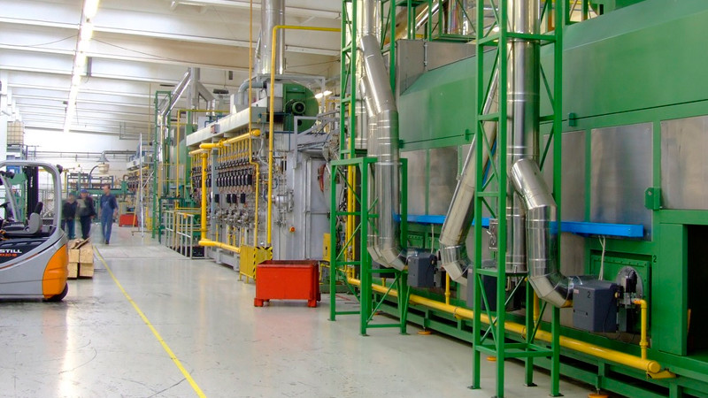 Producción industrial creció 3.3% interanual en febrero, en México: Inegi 