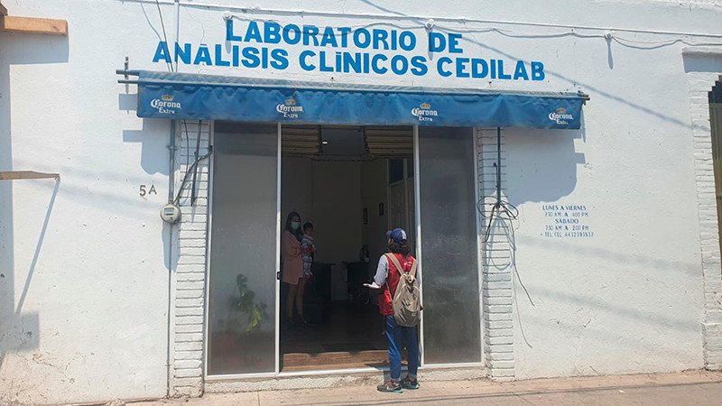 SSM protege salud de pobladores de Santa Ana Maya, Michoacán ante incendios