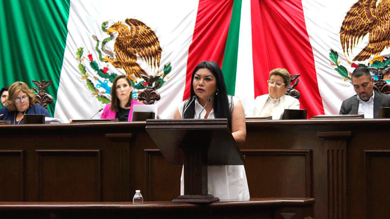 Propone Brenda Fraga tipificar como delito el reclutamiento de menores en Michoacán 