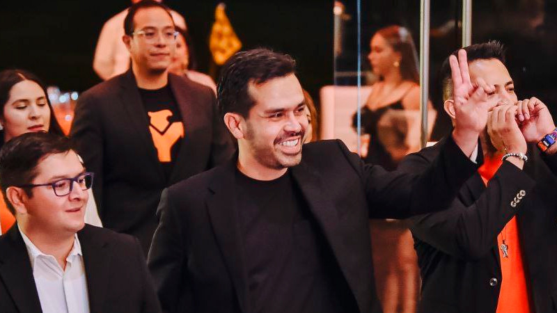 Máynez se compromete a recuperar la paz y la tranquilidad en el Edomex 