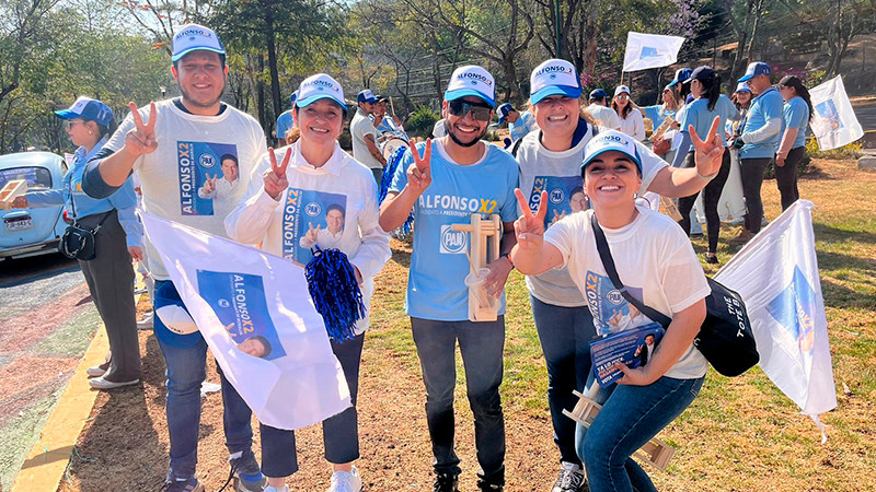 Miles de morelianos respaldan a Alfonso Martínez