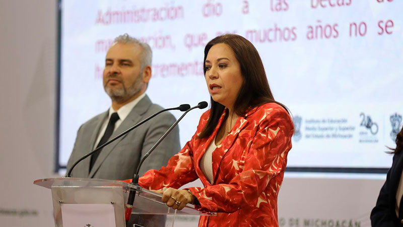 Hay mil 80 lugares de nuevo ingreso para Escuelas Normales de Michoacán 