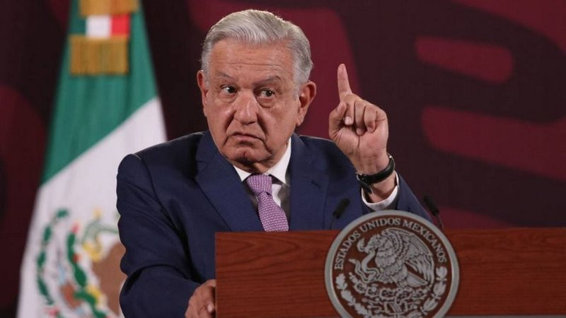 AMLO recomienda a candidatos respetar al pueblo y salir a las calles a escuchar 
