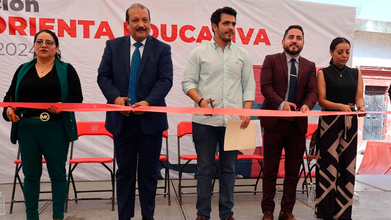 Con éxito arranca la Expo Orienta Educativa 2024 de Tarímbaro