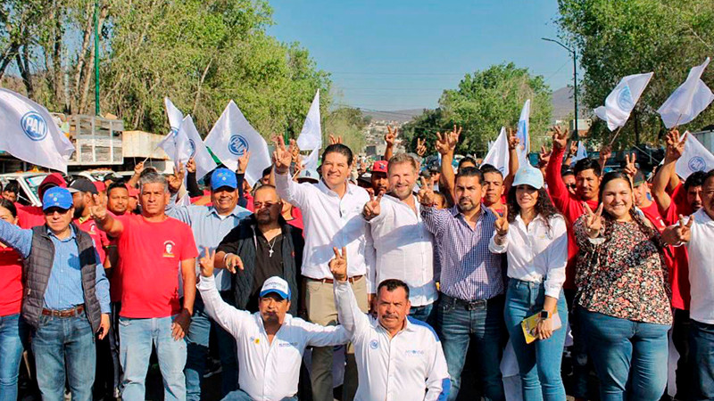 Recolectores y piperos muestran apoyo a Alfonso Martínez