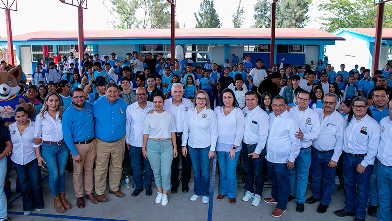 Conectan a la Universidad Michoacana con alumnos de Bachilleres para que rompan barreras 