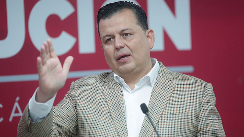 Torres Piña es puntero en contienda por Morelia, reconoce PRI 