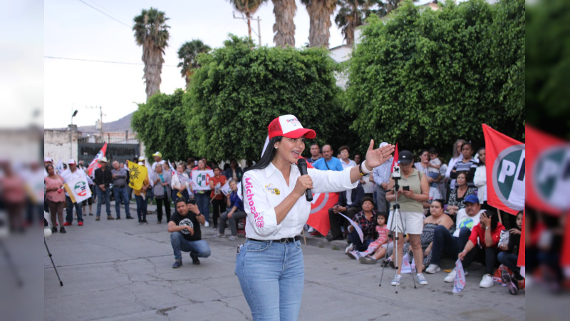 En Puruándiro, compromete Araceli Saucedo trabajo decidido para potenciar el desarrollo de la región