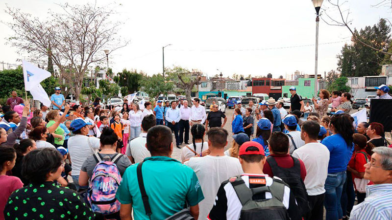 Vecinos reconocen a Alfonso conclusión del Puente Siervo de la Nación