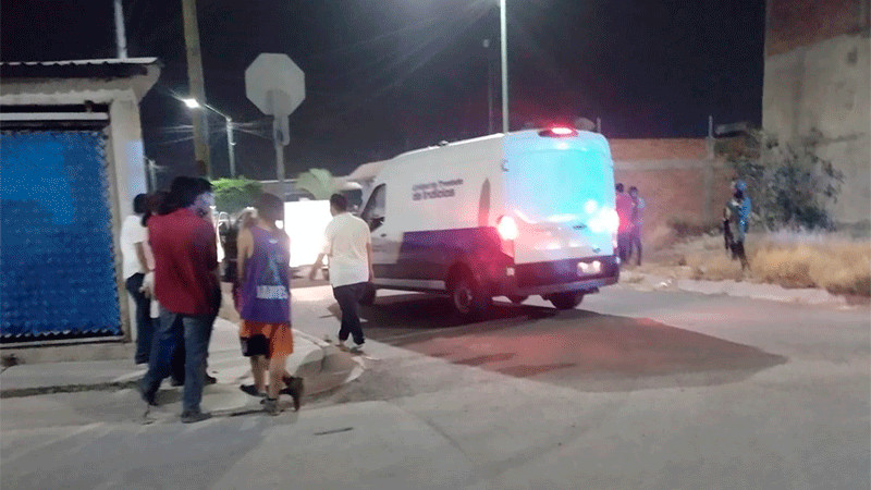 Se registra ataque armado contra pareja dentro de su domicilio en Celaya, Guanajuato; hay un muerto 