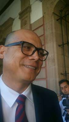 Sufre IMSS robo de medicamentos en farmacias por trabajadores: Román Acosta 