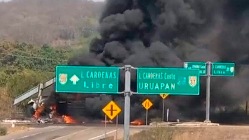 Choque en La Unión, Guerrero deja daños materiales