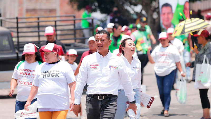 Puerta por puerta, Torres Piña afianza respaldo de morelianos
