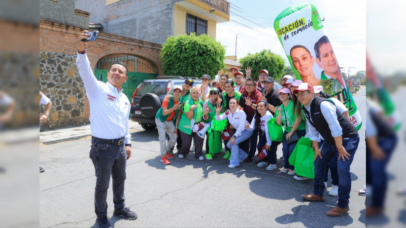 Puerta por puerta, Torres Piña afianza respaldo de morelianos
