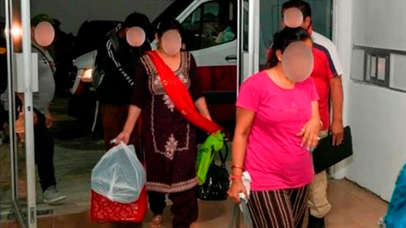 Rescatan a 76 migrantes en un hostal de Isla Mujeres, Quintana Roo 