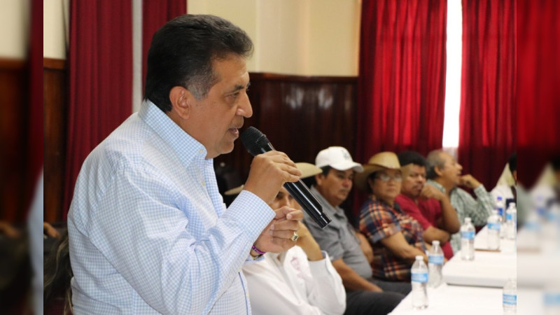 Cruz Lucatero se rebela a Morena y buscaría voto al PRD en Apatzingán; representante de Sheinbaum en Michoacán anuncia que va contra “traidores” 