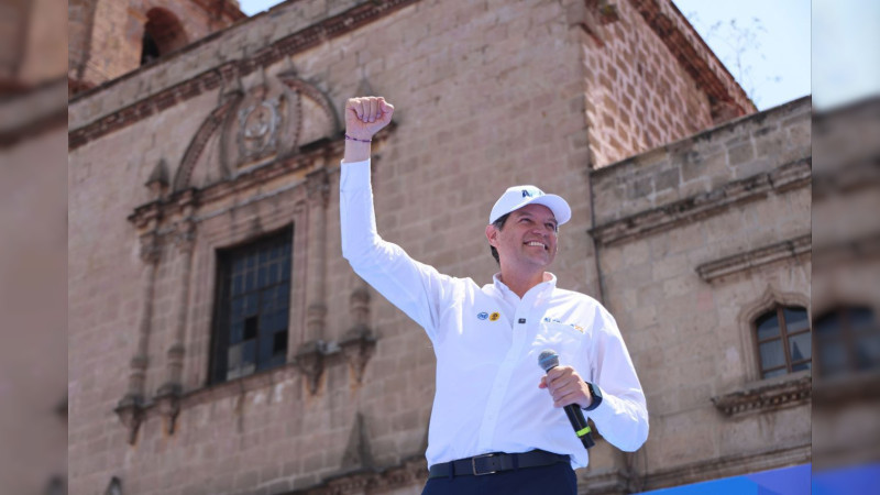 Supera Alfonso Martínez con 16.4 puntos en intención del voto al candidato de morena 