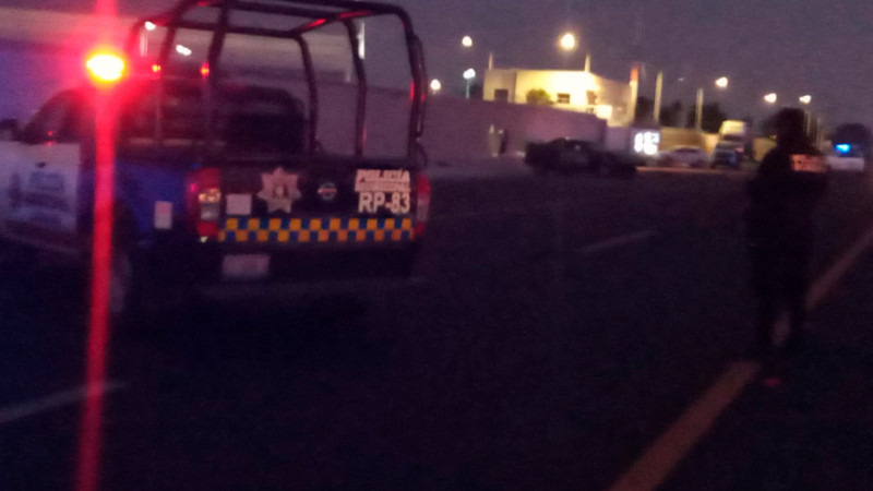 Accidente vial sobre la Celaya-Comonfort deja saldo de un muerto y un lesionado 