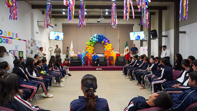 CEDH de Jalisco vino a Michoacán para dar un taller de empoderamiento para infancias  