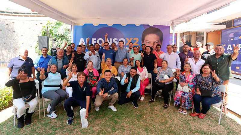Respaldan 50 organizaciones de comerciantes a Alfonso Martínez 