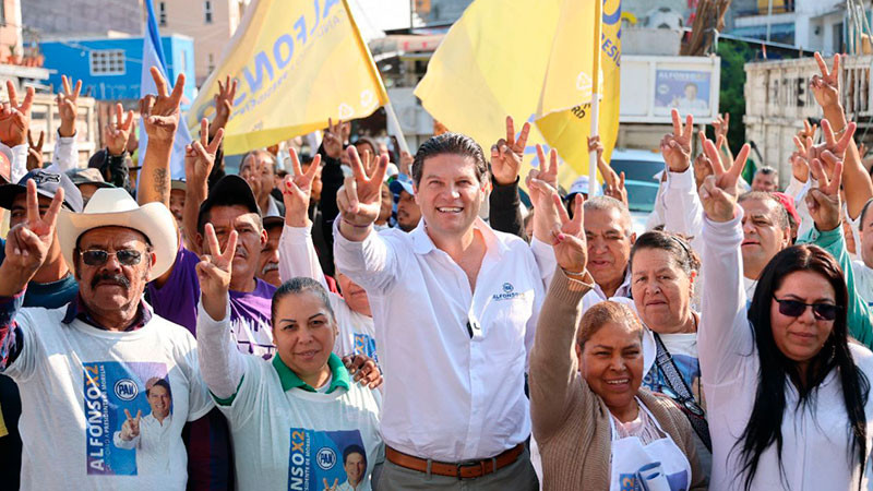 Empresas recolectoras y taxistas, refrendan apoyo a Alfonso Martínez Alcázar  