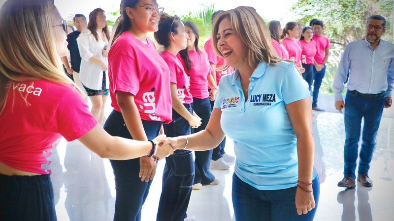 Lucy Meza dialoga con estudiantes del Tec de Monterrey en Morelos 