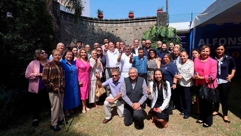 Reconocen grupos sociales política de puertas abiertas de Alfonso Martínez