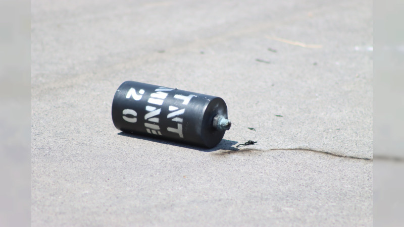 Lanzan explosivo contra Comandancia Norte de la Policía Municipal de Celaya