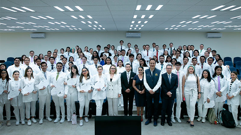Instructoras e instructores del área de la Salud referentes de la UMSNH: Yarabí Ávila 