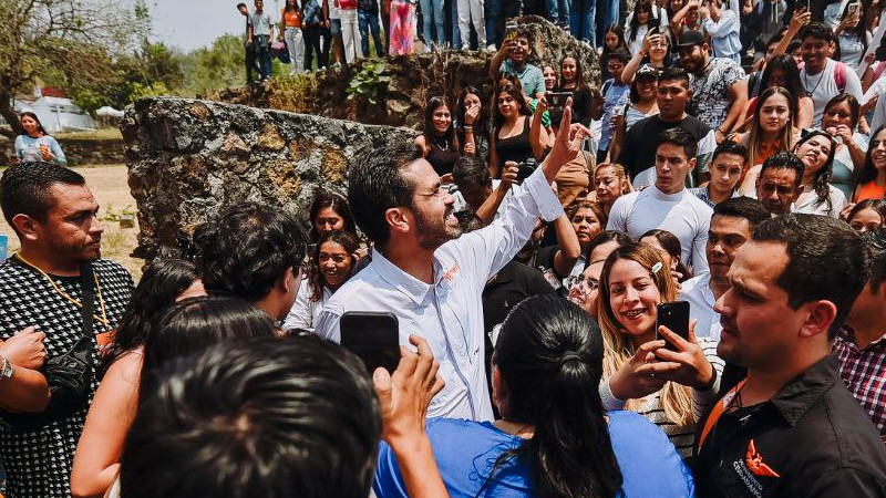 Máynez propone una reforma fiscal progresiva 