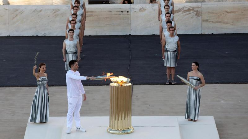 Llama olímpica abandona Grecia y pone rumbo a Francia a menos de 100 días de París 2024 