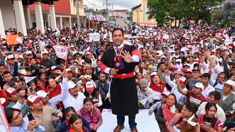 Eduardo Ramírez presenta plan de gobierno en Tuxtla Gutiérrez, Chiapas 