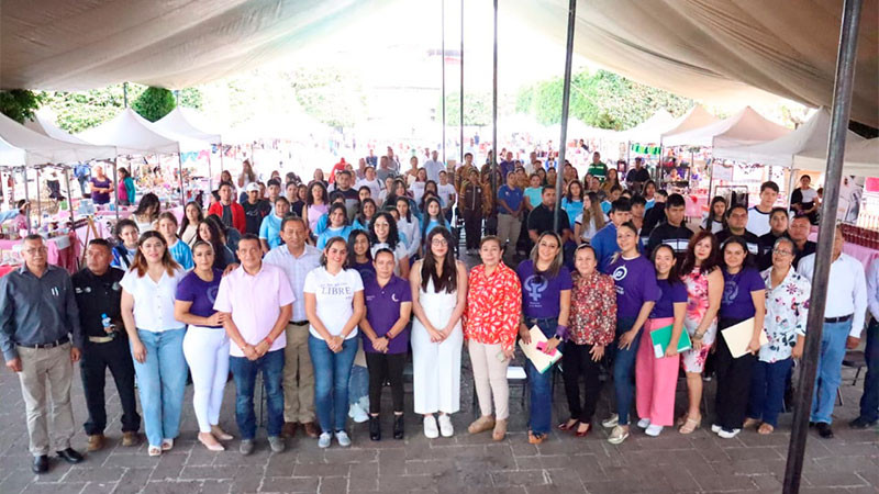 Lleva Seimujer información de educación y salud sexual a Tácambaro