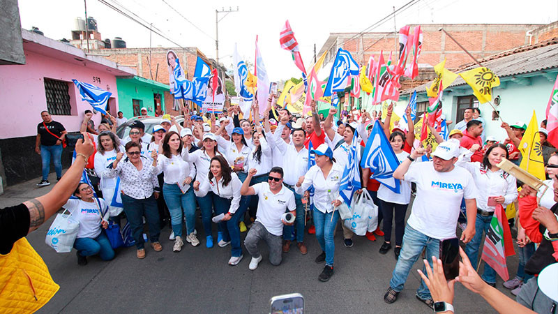 Póker de mujeres hará de Quiroga un municipio en desarrollo: Araceli Saucedo 