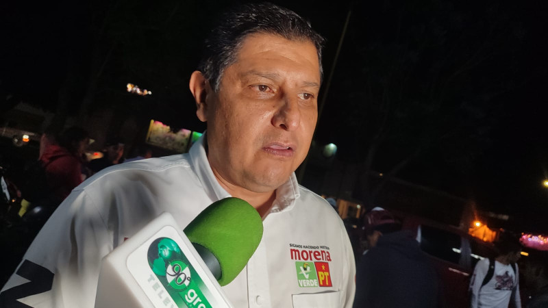 Se reúne Nacho Campos con motociclistas de Uruapan