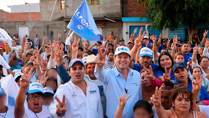 En el Sur de Morelia, construirá Alfonso una Clínica Municipal, nuevo andador y mejores vialidades