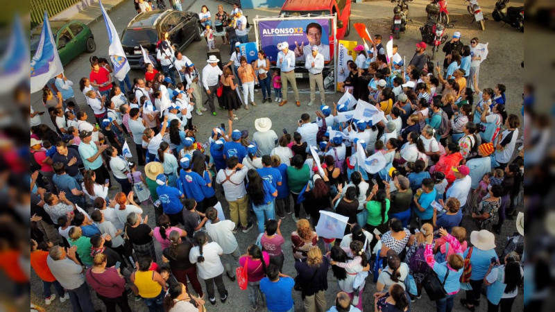 En el Sur de Morelia, construirá Alfonso una Clínica Municipal, nuevo andador y mejores vialidades