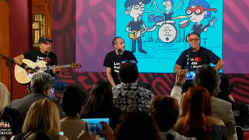 Con música en vivo AMLO celebra a las niñas y niños de México, desde Palacio Nacional 