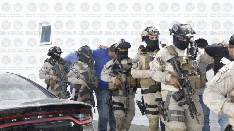 Detienen a grupo armado que asesinó a dos paramédicos en Guanajuato 