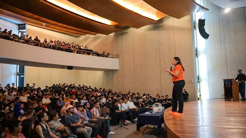 El Yucatán de futuro se construye con las juventudes: Vida Gómez Herrera 