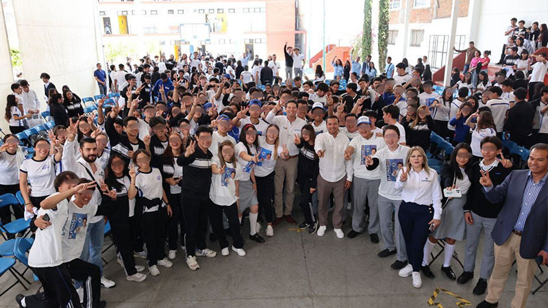 Más Centros Spot y becas de estudio con #AlfonsoX2