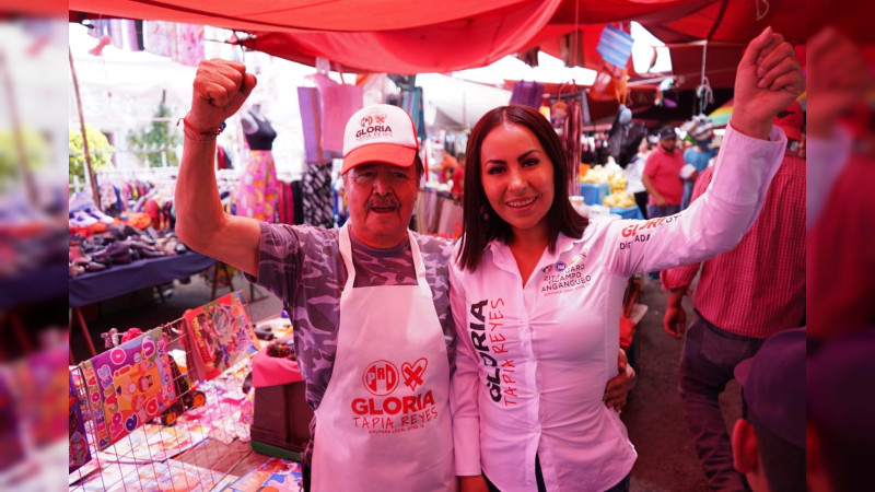 Vamos a impulsar al comercio local en Ocampo, compromete Gloria Tapia