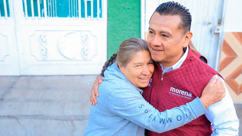 Torres Piña en primer lugar con casi el 50% de los votos en Morelia: Massive Caller