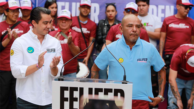 “Charly” Maya abandona candidatura por Morena y se suma al proyecto de “Felifer” por alcaldía de Querétaro 