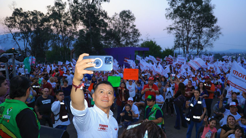 Ante cientos de morelianos, Torres Piña llama al voto masivo en favor de la 4T 