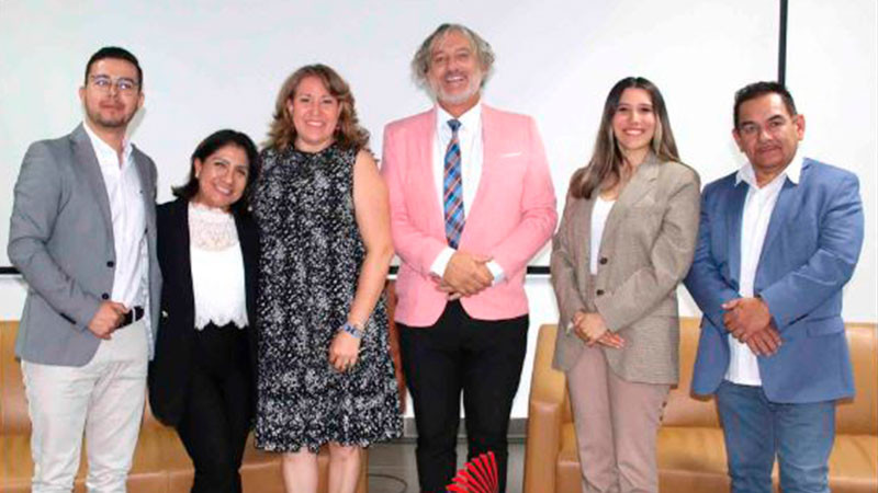 Estudiar un posgrado, esencial para destacar en el mercado laboral 