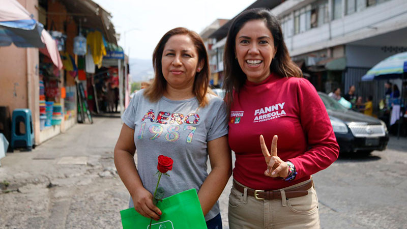Atender a las mujeres y madres solteras siempre será una prioridad: Fanny Arreola  